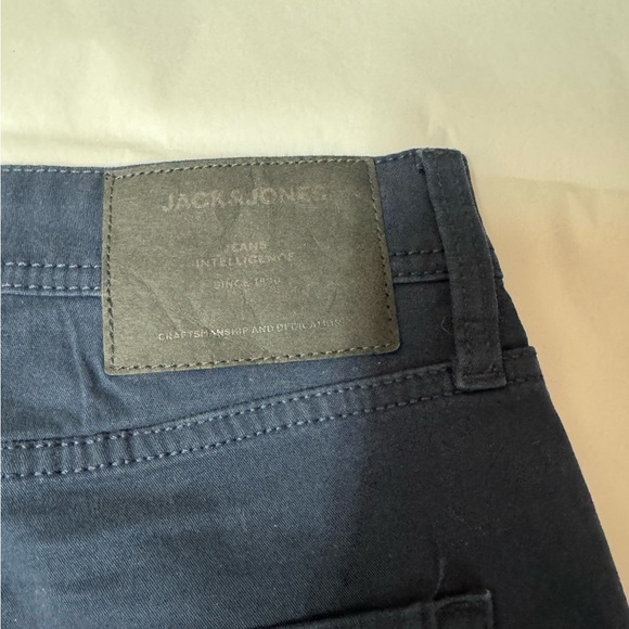 Jack Jones Blue Shorts Mens - Picture 4 of 4
